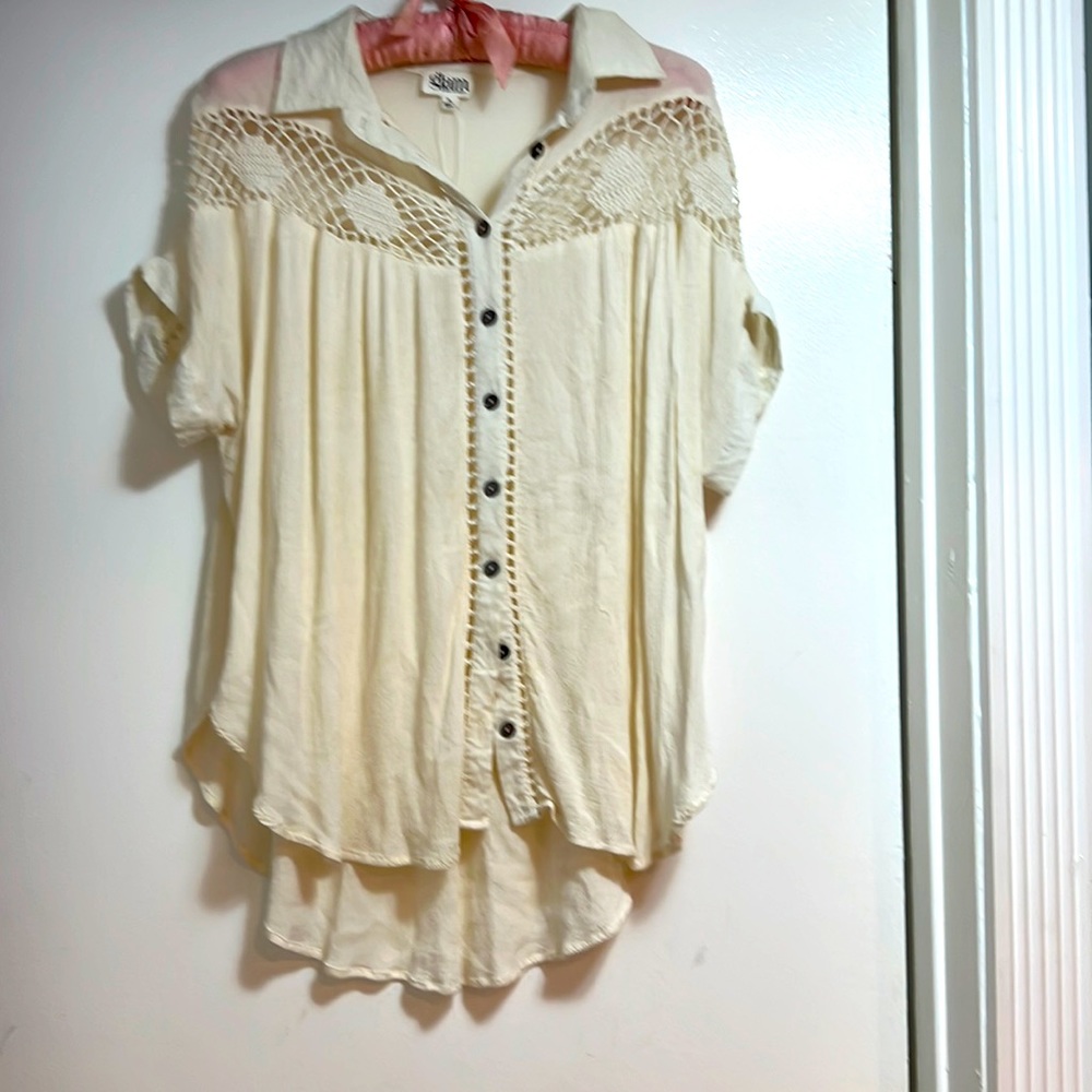 Over sized shirt with capped sleeves
